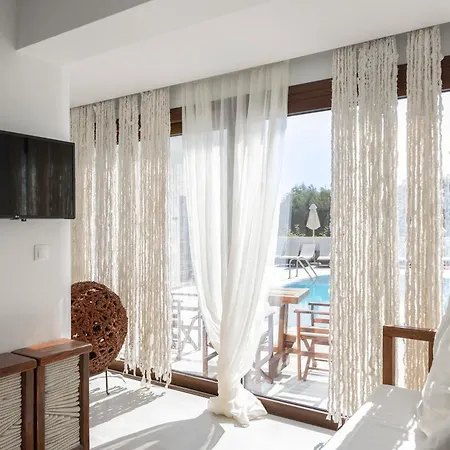 Aparthotel Mika & Hersonissos (Crete)